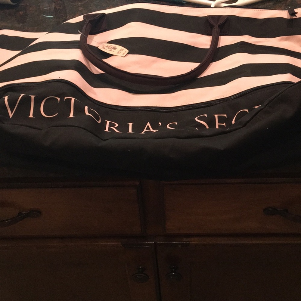 NWT giant Victoria’s Secret bag